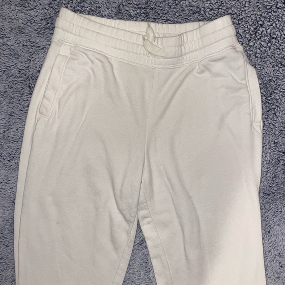 Old Navy Girls Active Sweatpants - Picture 4 of 6